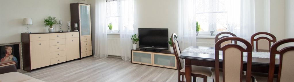 Mieszkanie z garażem i ogródkiem w różewie