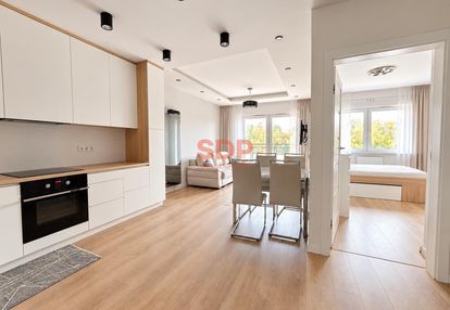 Radiostacja | 46,56 m² | 2 pokoje | wysoki standard | balkon i parking
