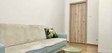 Bezczynszowe, 2 piętro, blisko komunikacj