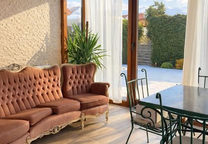 Włochy | dom | 7 pokoi | blisko komunikacji