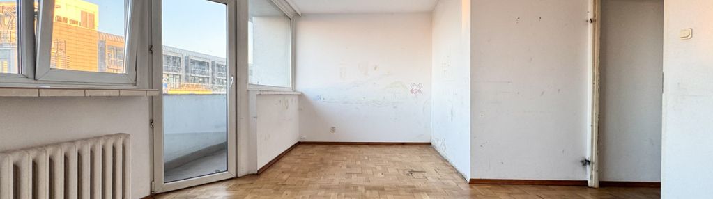 Trzystronne mieszkanie w centrum wrzeszcza