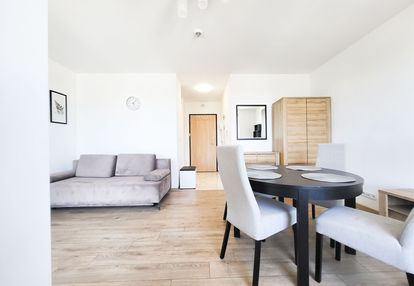 Nowoczesny apartament w budynku z siłownią