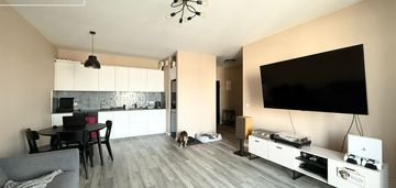 Wysoki standard/balkon/przestronne