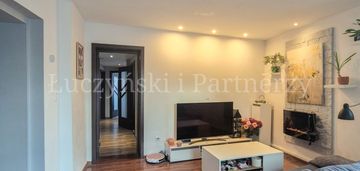 M4 z tarasem w centrum jeleniej góry!