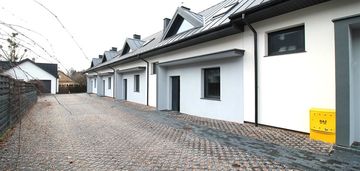 Szeregówki gotowe do wydania *z garażem w cenie