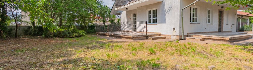 Dom blisko warszawy| ogród| garaż| kominek