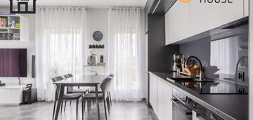 Apartament z ogródkiem w doskonałej lokalizacji