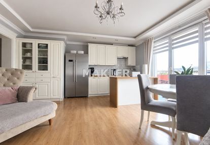 3pokoje,61m,winda,balkon,gotowe do zamieszkania