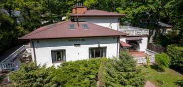 Willa i dom w podwarszawskim milanówku