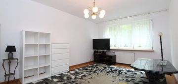 Dobra lokalizacja / 2 pokoje / dobre wyposażenie