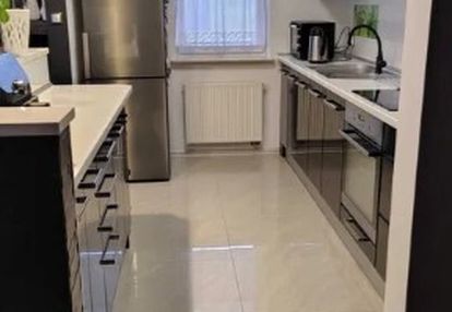 4-pokojowe mieszkanie w markach