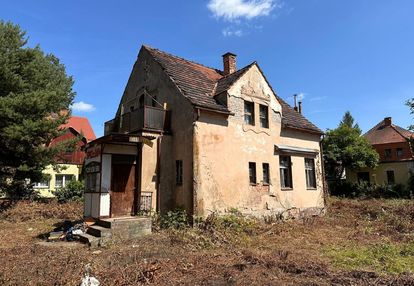 Działka zabudowana na brochowie,