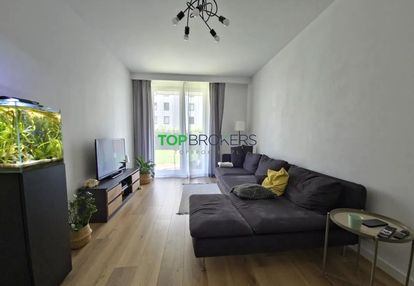 Nowoczesne 4 pokoje z dwoma ogródkami, parking