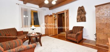 Dom w klimacie bieszczadzkim.