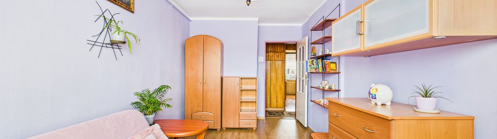 Na sprzedaż 3‑pokojowe mieszkanie do remontu