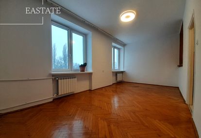 Jasna kawalerka po remoncie | do wprowadzenia.