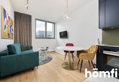 Klimatyzacja i wysoki standard i ostrów tumski