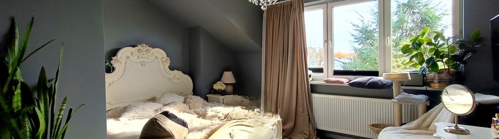 Segment 119m2 z ogródkiem i garażem.