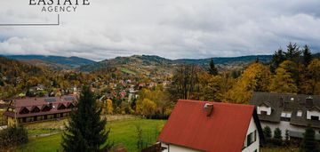 Dom inwestycyjny z widokiem na panoramę wisły.