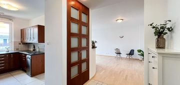 3 pokoje z garażem w centrum piaseczna jana pawła