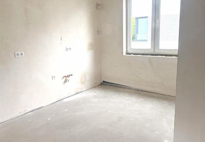 Bezczynszowe mieszkanie z ogródkiem