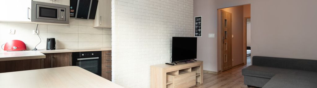 3-pok. 56 m2, balkon, os. avia, miejsce postojowe.