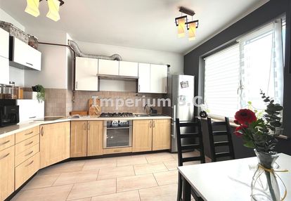 Bezczynszowe trzypokojowe - blisko rynku!