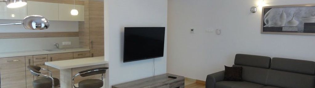 Apartament na borku, garaż, balkon, 5tys. wszystko