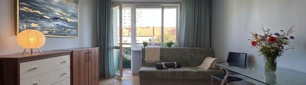 Niezależne pokoje i kuchnia, środkowe + parking