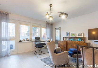 2 oddzielne pokoje * balkon z ogródkiem * centrum