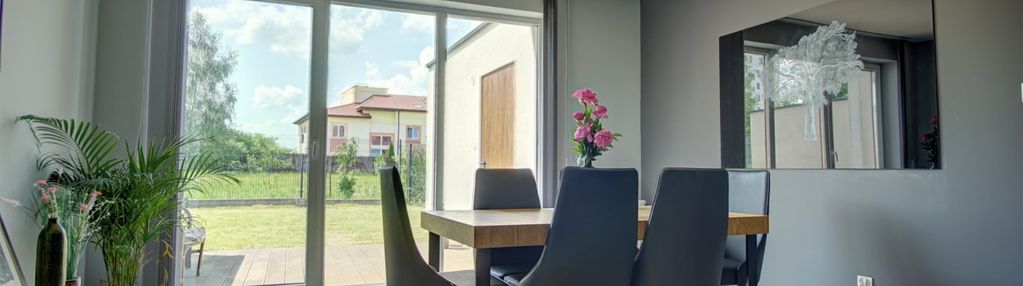 Szeregówka narożna 3,7ara, zamknięte osiedle