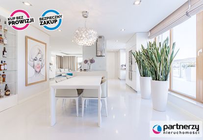 Luksusowy penthouse z prywatną windą i tarasem!