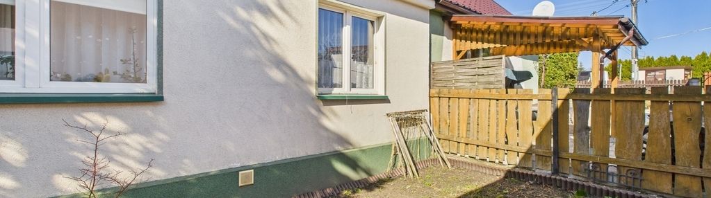 Pół bliźniaka w grabówce – 100 m², działka 300 m²
