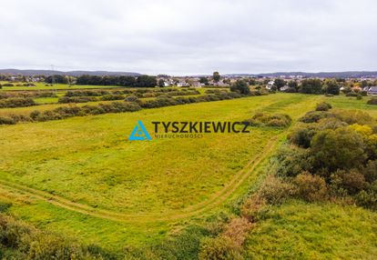 Działka rolna blisko centrum redy.