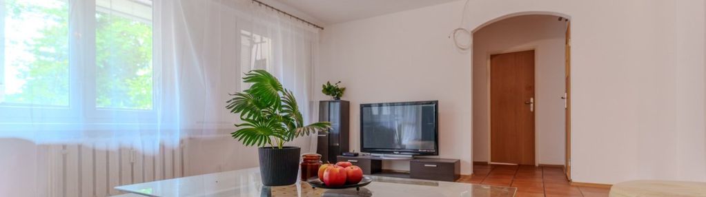 Ciche mieszkanie na parterze wśród zieleni - 60 m2