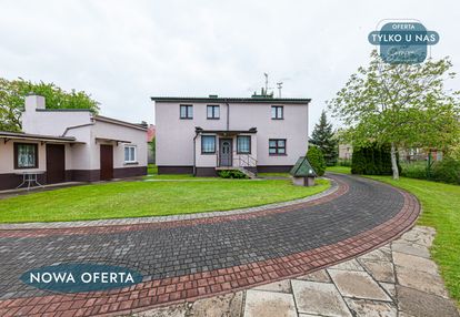 Piętrowy dom wolnostojący, dogodny dojazd do łodzi