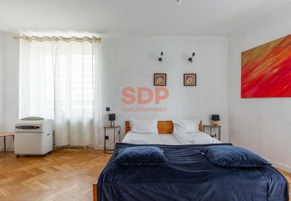 Przestronne 2 pokoje | 67 m2 | po remoncie | pl. legionów