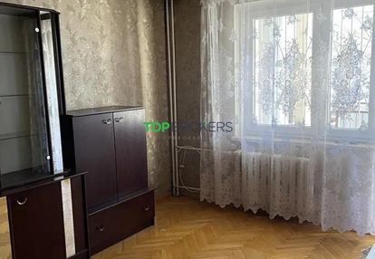 Rozkładowe 3 pokoje z oddzielną kuchnią, metro