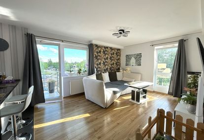 3 pokoje| balkon | 63m2 | 2 miejsca post. | kom