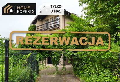 Dom położony na uboczu | kameralna posesja |