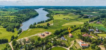Dom nad jeziorem narie | mazury
