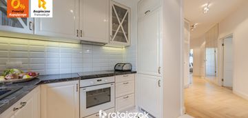 Luksusowy apartament w pasie nadmorskim