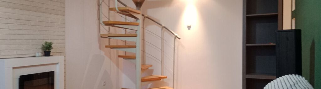 Piękne dwupiętrowe jasne mieszkanie -wynajem