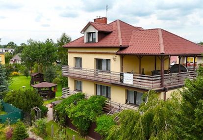 Przestronny dom na pięknej działce, białogon