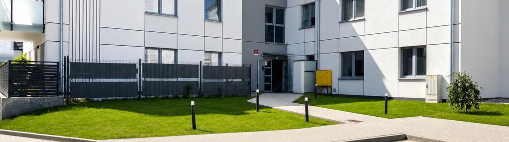 2 pokoje z tarasem i ogródkiem!