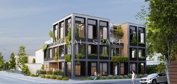 Penthouse przy błoniach z tarasem na dachu
