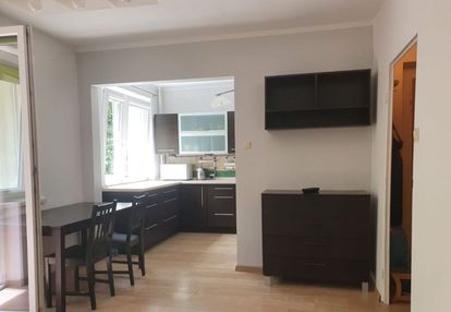 |blisko metra | duży balkon | komórka lokatorska|