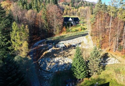 Działka budowlana z rozpoczętą budową 2 domków