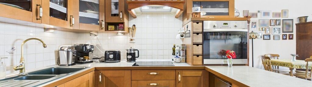 2 pokoje, 61 m2 , ogród, parking, komórka