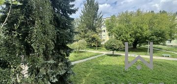 2 pokoje, oddzielna kuchnia, balkon, radarowa